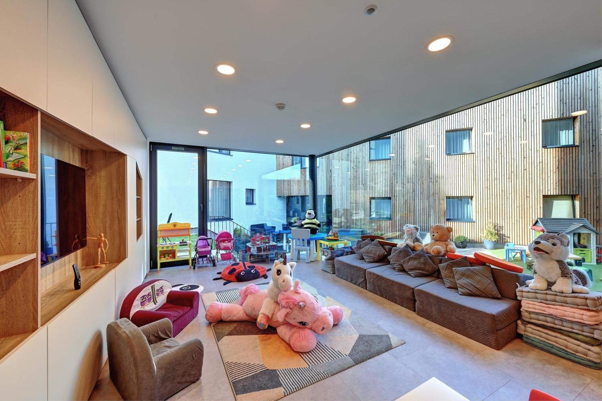 Wellness Hotel Fenix Liberec Exteriör bild